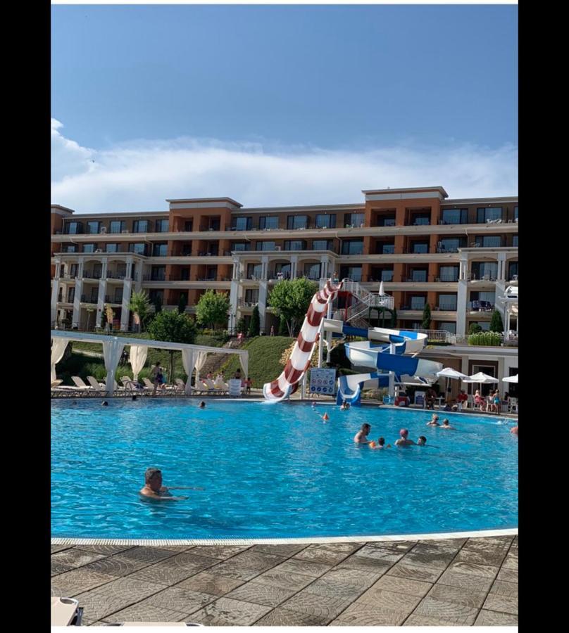 Private Apartment 156 In Prestige Fort Beach Свети Влас Екстериор снимка