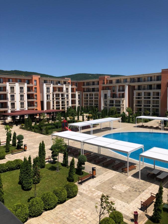 Private Apartment 156 In Prestige Fort Beach Свети Влас Екстериор снимка